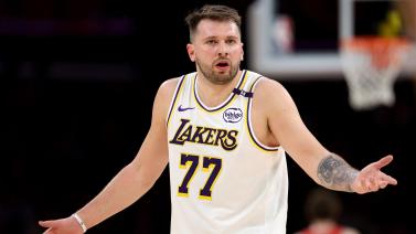 李玮锋：联赛中轴都是外援造成国足没人，这两年踢球孩子多了